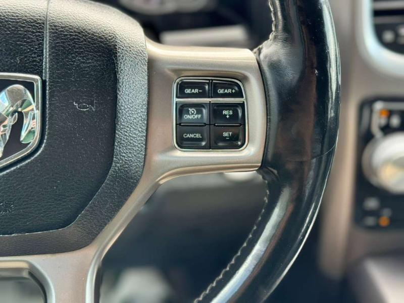 RAM 1500 Longhorn Crew Cab SWB 4WD 2015