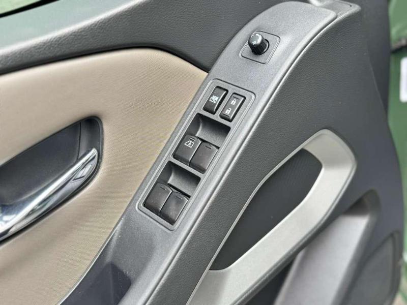 Nissan Frontier SV 2022