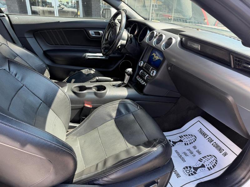 Ford Mustang EcoBoost Premium Convertible 2018