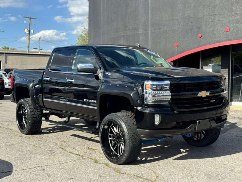 Chevrolet Silverado 1500 LTZ Crew Cab 4WD 2018