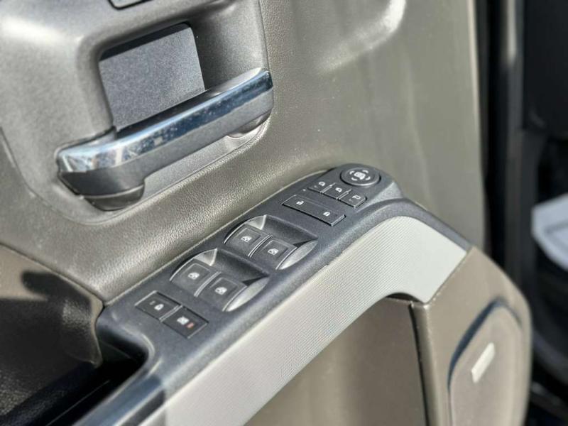 Chevrolet Silverado 1500 LTZ Crew Cab 4WD 2018