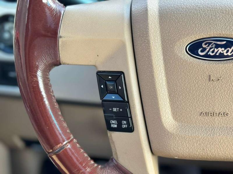 Ford F-150 King-Ranch SuperCrew 5.5-ft. Bed 4WD 2014