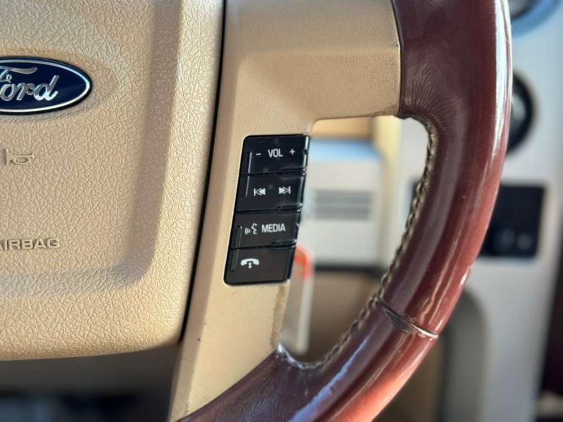 Ford F-150 King-Ranch SuperCrew 5.5-ft. Bed 4WD 2014