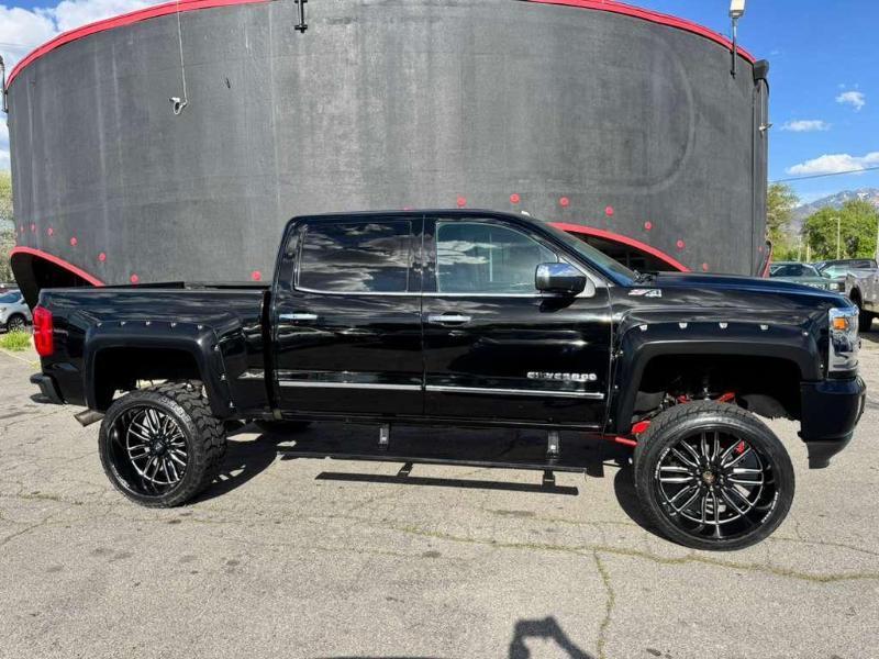Chevrolet Silverado 1500 LTZ Crew Cab 4WD 2019