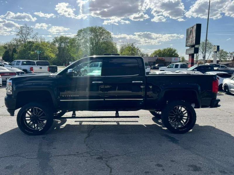 Chevrolet Silverado 1500 LTZ Crew Cab 4WD 2019