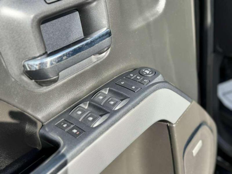 Chevrolet Silverado 1500 LTZ Crew Cab 4WD 2019