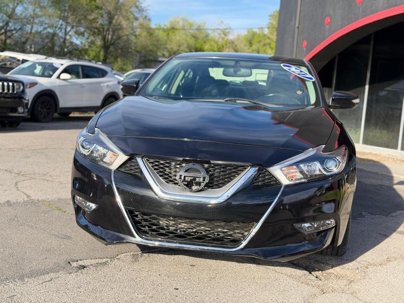 Nissan Maxima 3.5 SV 2017