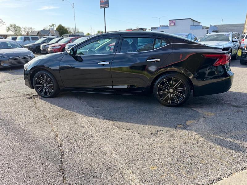 Nissan Maxima 3.5 SV 2017