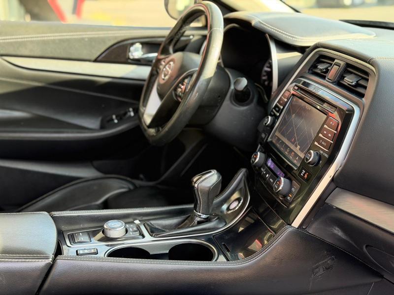 Nissan Maxima 3.5 SV 2017