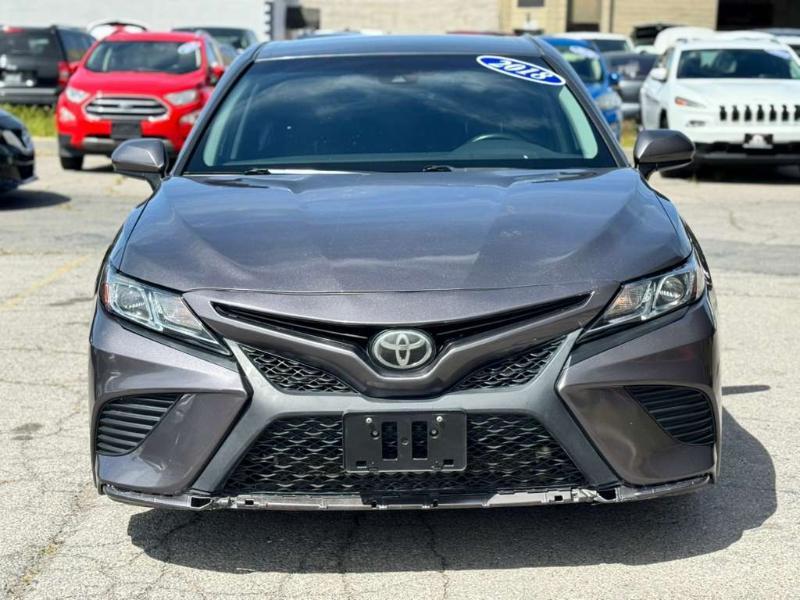 Toyota Camry SE 2018