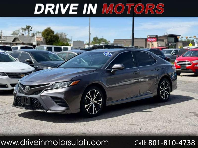 Toyota Camry SE 2018