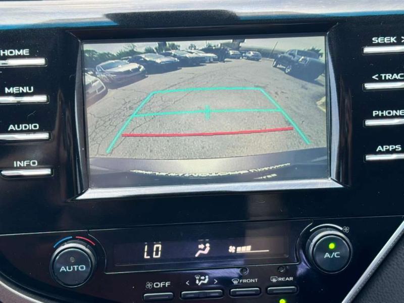 Toyota Camry SE 2018