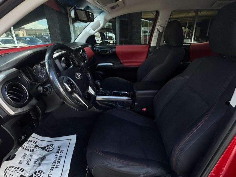 Toyota Tacoma SR5 2016