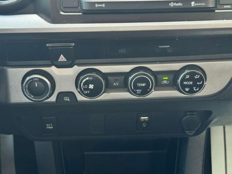 Toyota Tacoma SR5 2016