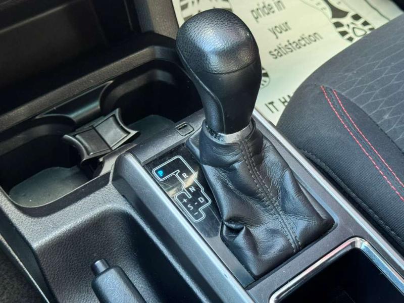 Toyota Tacoma SR5 2016