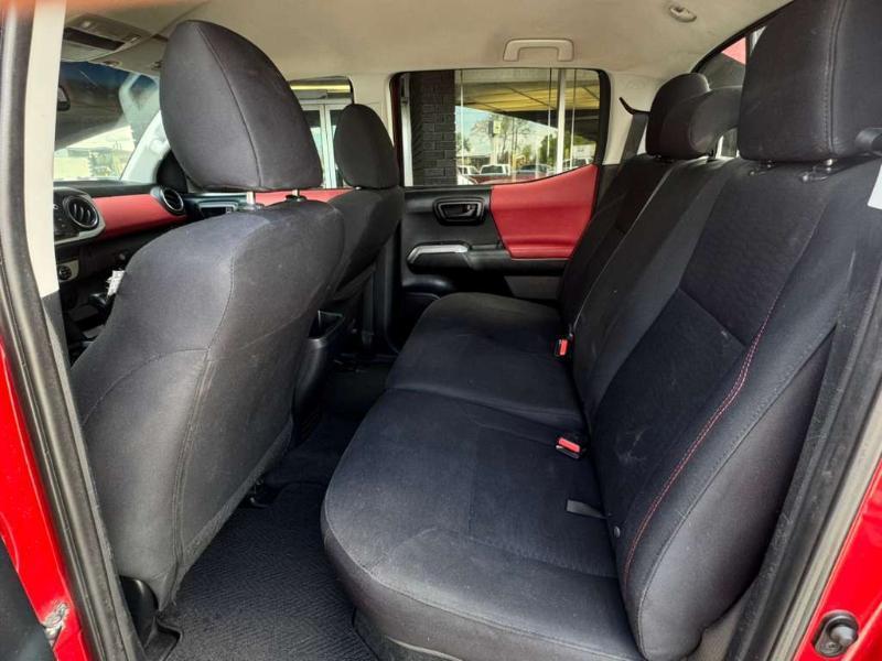 Toyota Tacoma SR5 2016