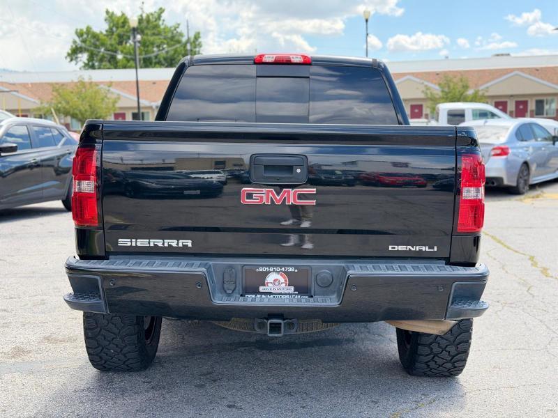 GMC Sierra 1500 Denali Crew Cab Short Box 4WD 2015