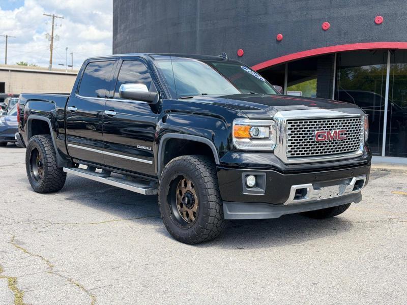 GMC Sierra 1500 Denali Crew Cab Short Box 4WD 2015