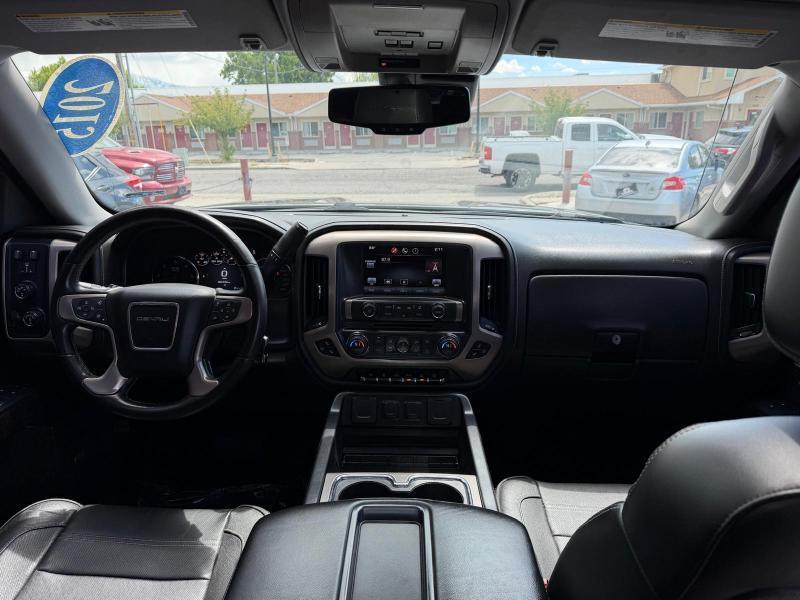 GMC Sierra 1500 Denali Crew Cab Short Box 4WD 2015