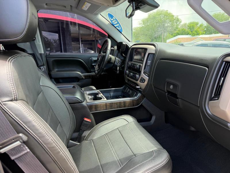 GMC Sierra 1500 Denali Crew Cab Short Box 4WD 2015