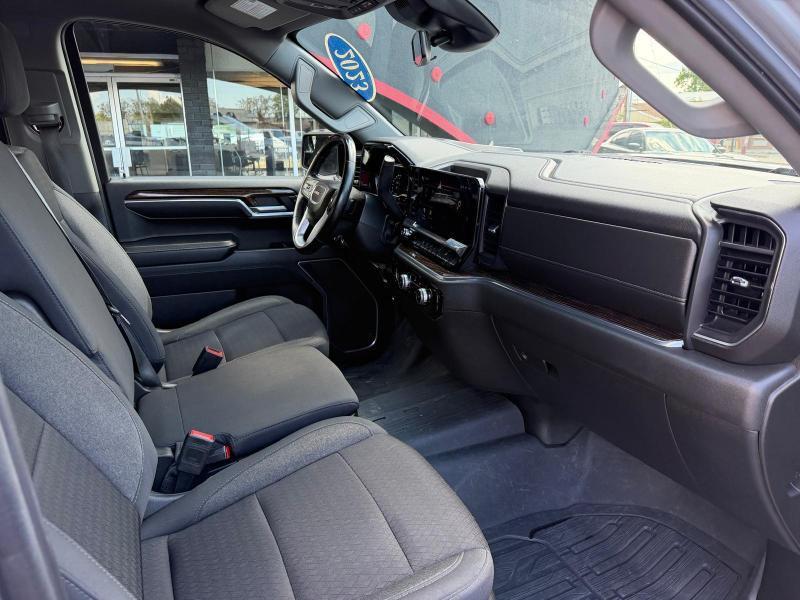 GMC Sierra 1500 SLE Double Cab 4WD 2023