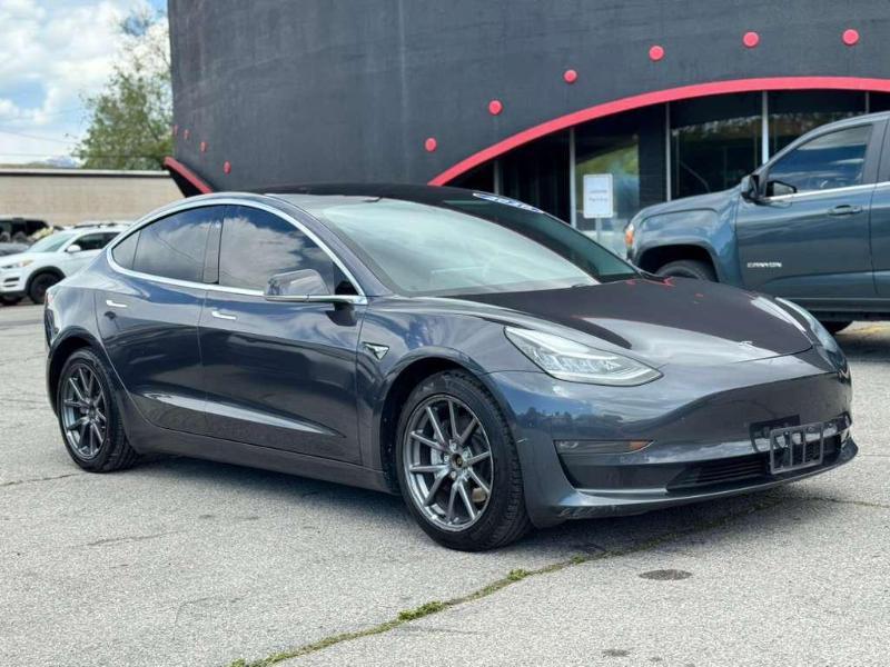 Tesla Model 3 Long Range 2020