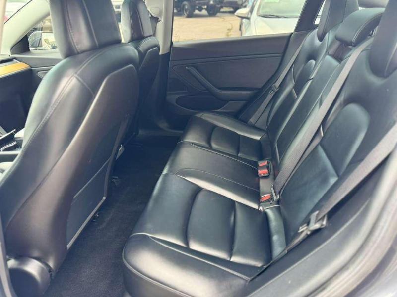 Tesla Model 3 Long Range 2020