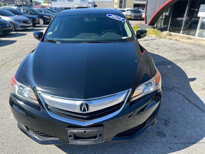 Acura ILX 5-Spd AT 2015