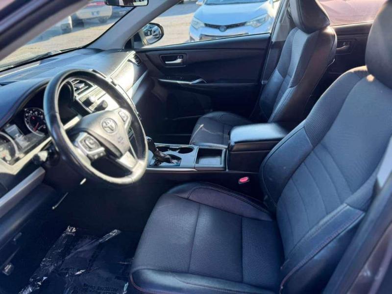 Toyota Camry XLE 2016