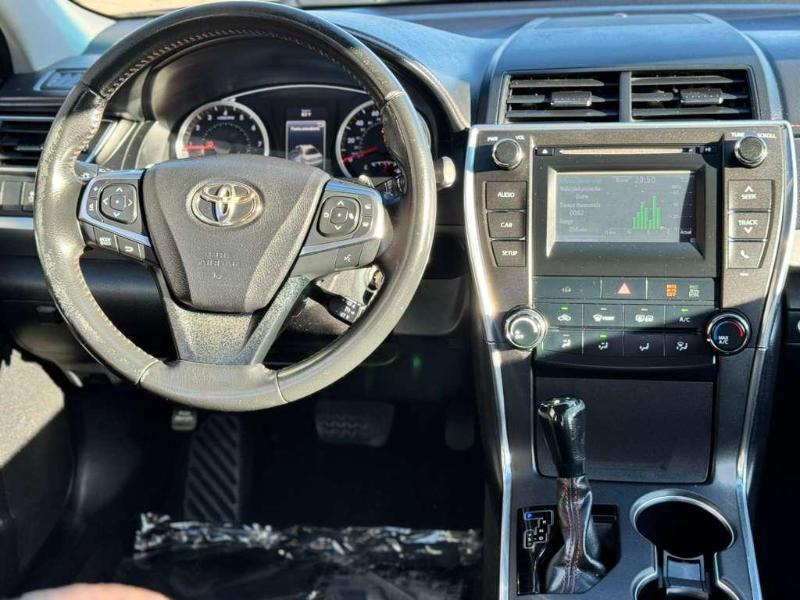 Toyota Camry XLE 2016
