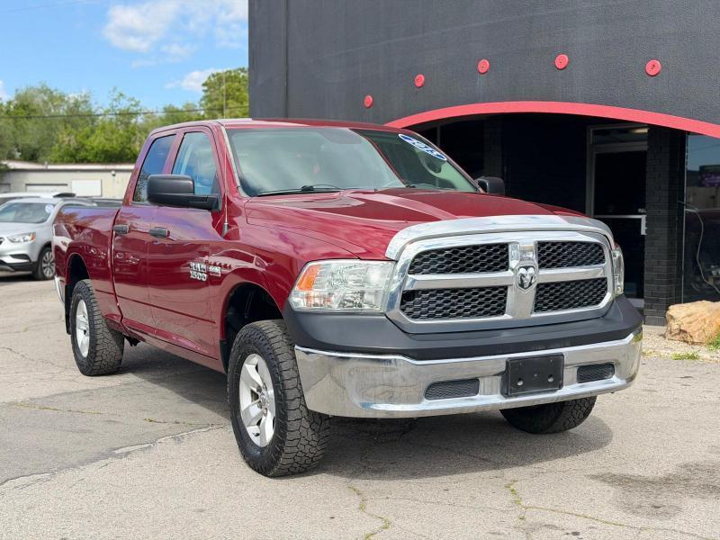 RAM 1500 Tradesman Quad Cab 4WD 2015