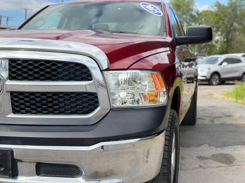 RAM 1500 Tradesman Quad Cab 4WD 2015