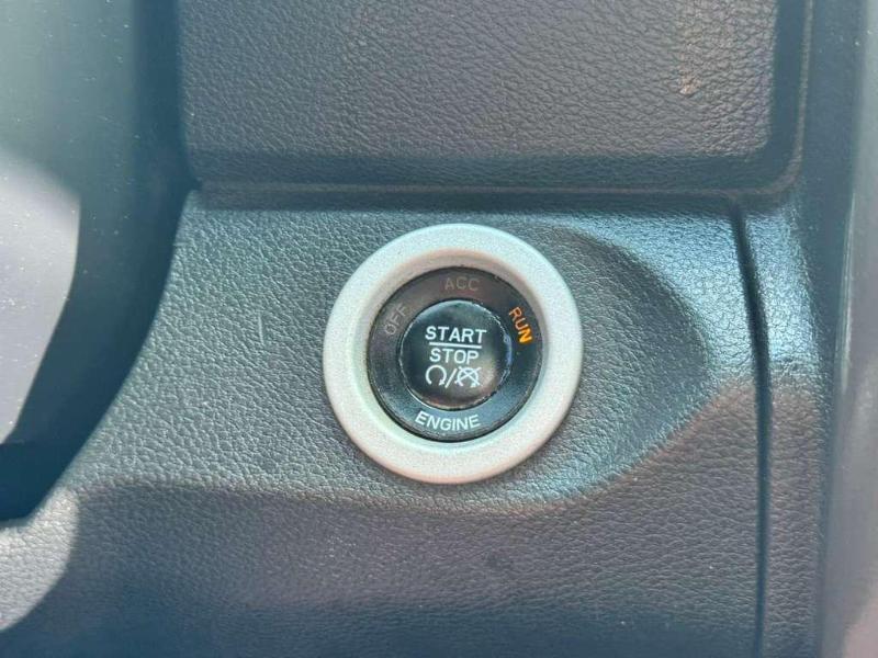 RAM 1500 Longhorn Crew Cab SWB 4WD 2016