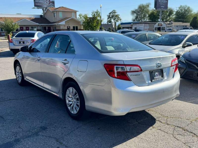 Toyota Camry LE 2012