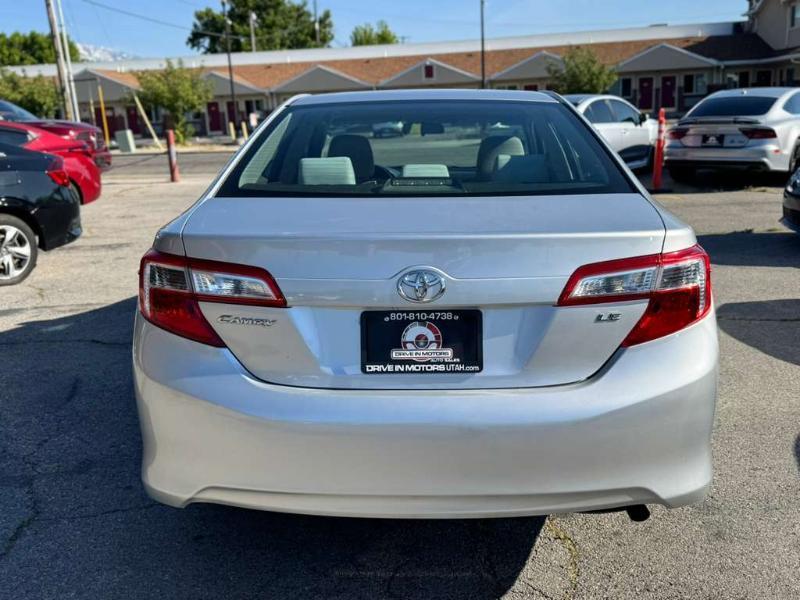 Toyota Camry LE 2012