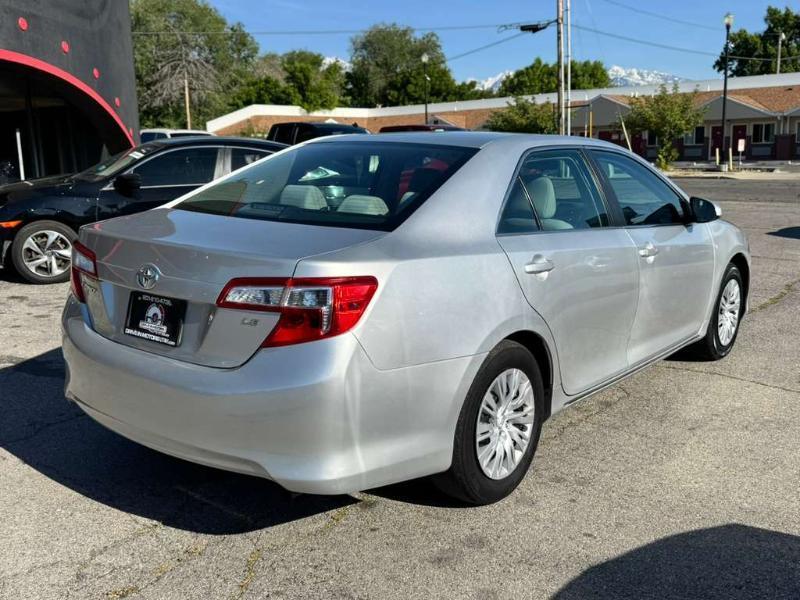Toyota Camry LE 2012