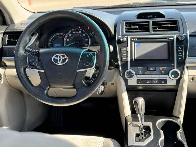 Toyota Camry LE 2012