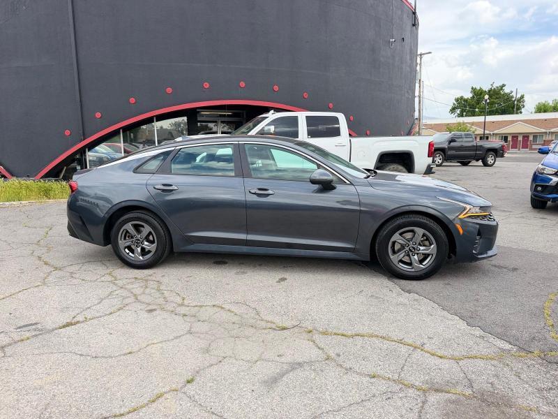 Kia K5 LXS 2021