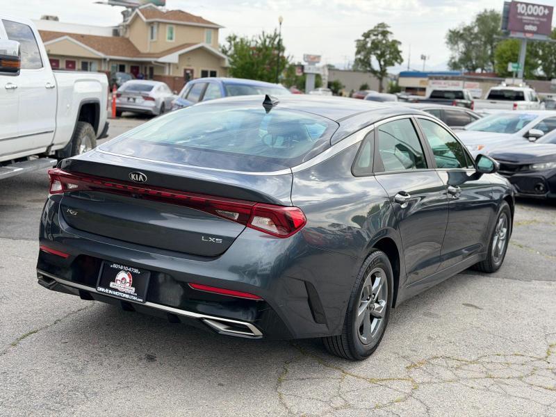 Kia K5 LXS 2021