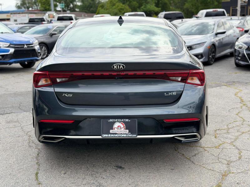 Kia K5 LXS 2021