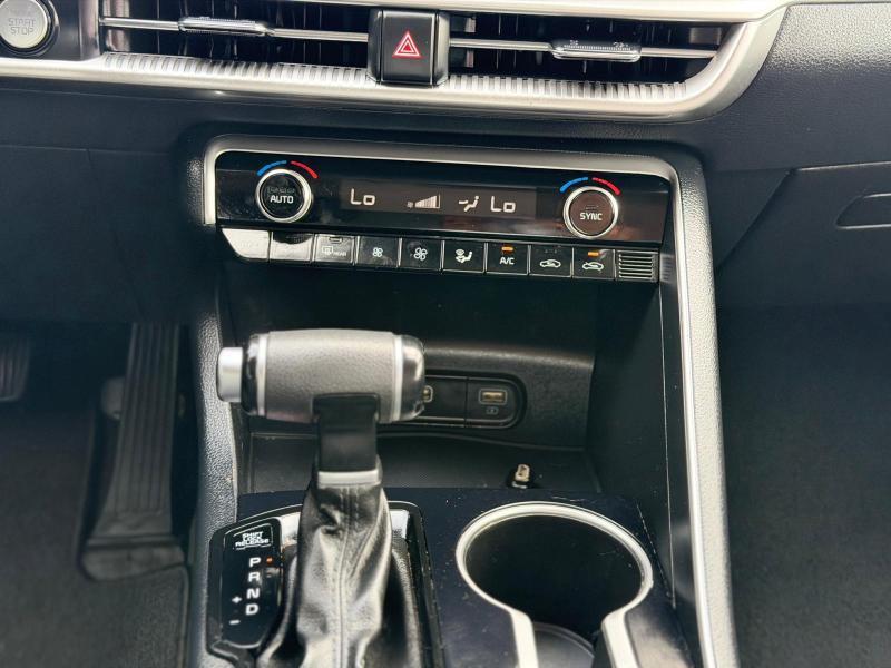 Kia K5 LXS 2021