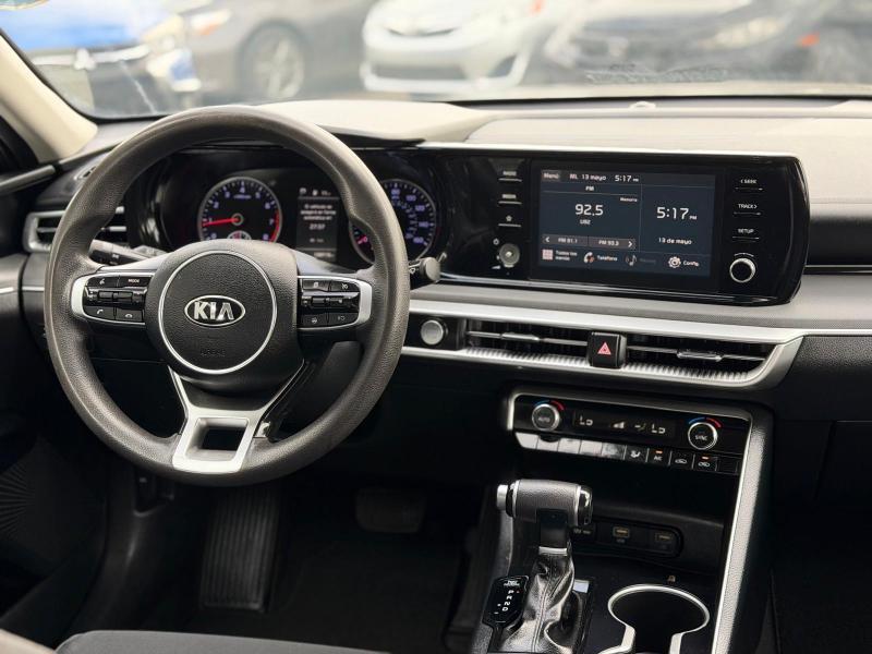 Kia K5 LXS 2021
