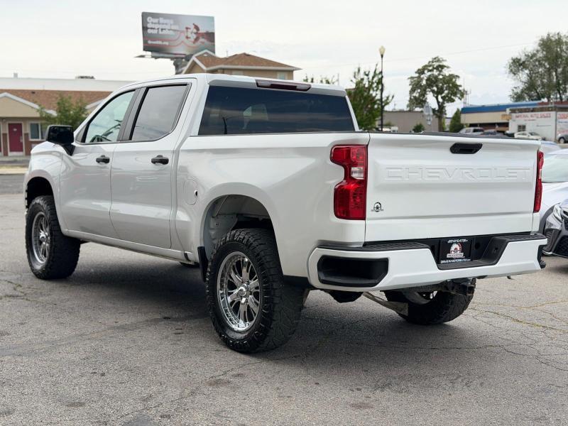 Chevrolet Silverado 1500 Custom Trail Boss Crew Cab Long Box 4WD 2019