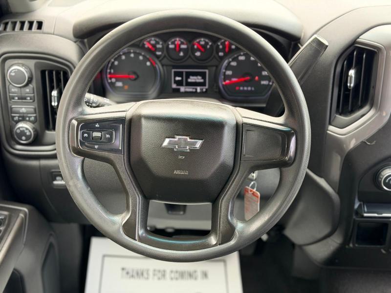 Chevrolet Silverado 1500 Custom Trail Boss Crew Cab Long Box 4WD 2019