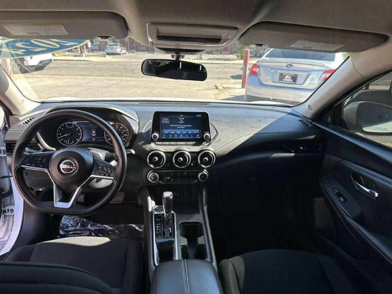 Nissan Sentra SV 2024