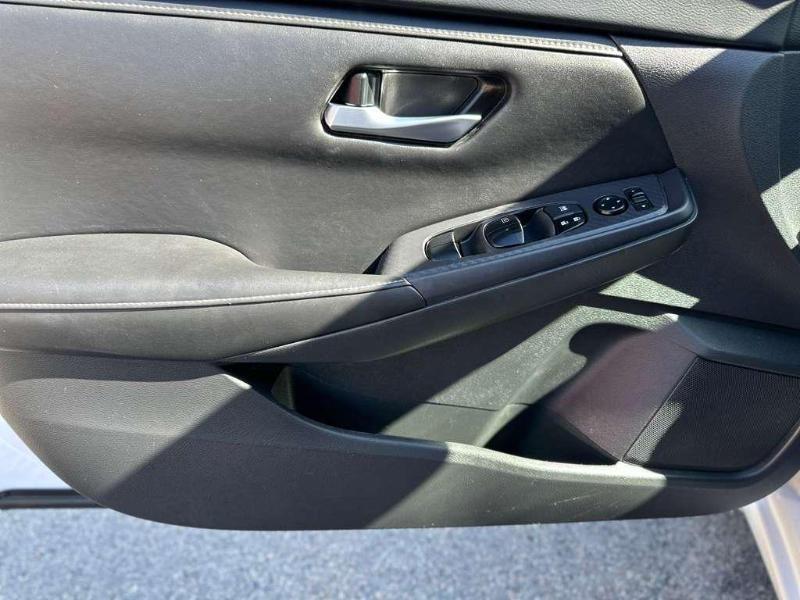 Nissan Sentra SV 2024