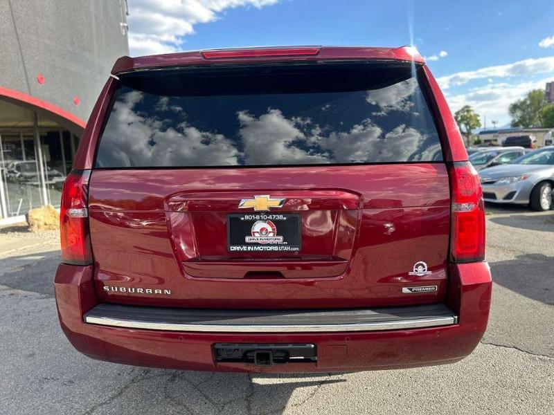 Chevrolet Suburban Premier 4WD 2017