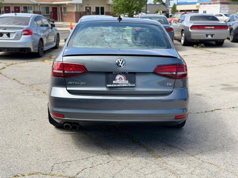 Volkswagen Jetta Sport 6A 2018