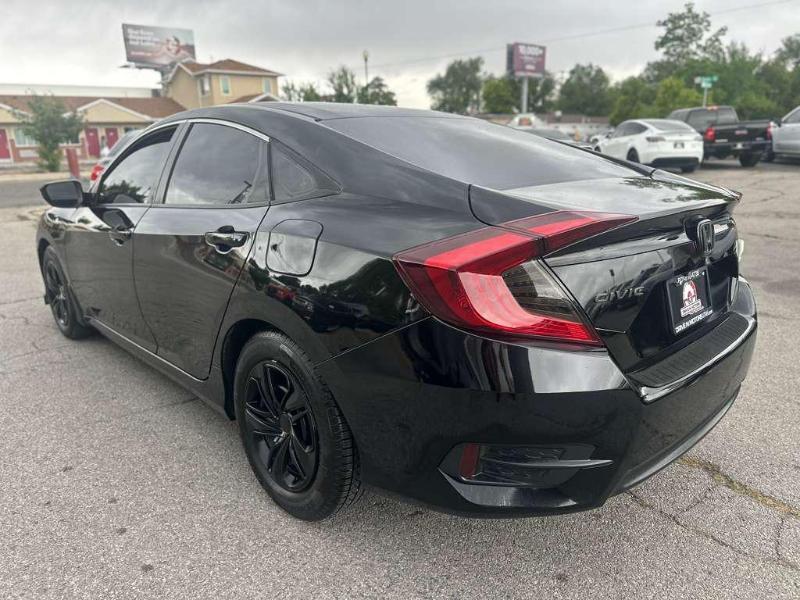 Honda Civic LX Sedan CVT 2017