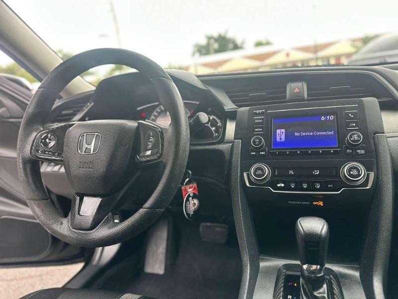 Honda Civic LX Sedan CVT 2017